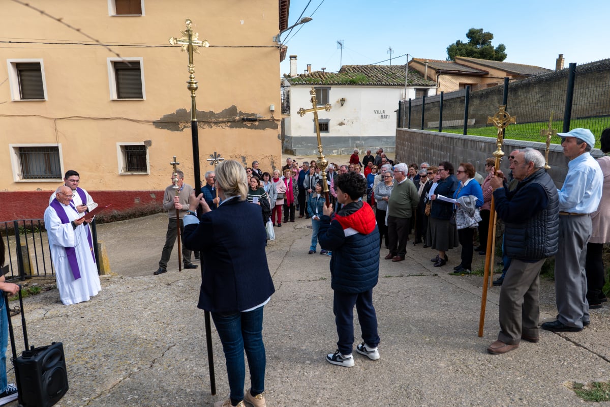 Viacrucis en Alcala del Obispo