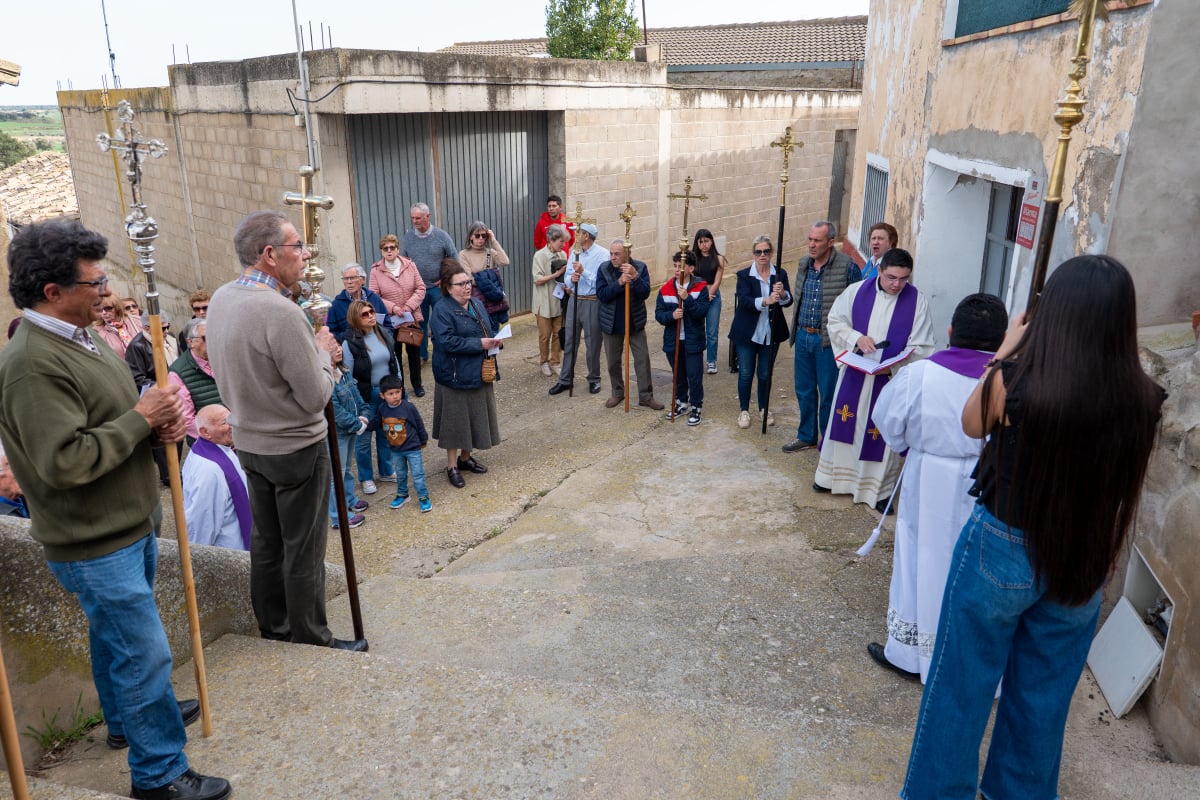 Viacrucis en Alcala del Obispo