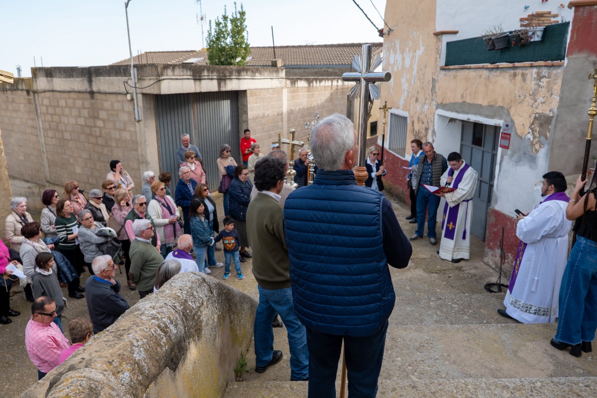 Viacrucis en Alcala del Obispo